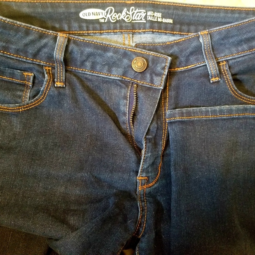 Old Navy Rockstar skinny jeans